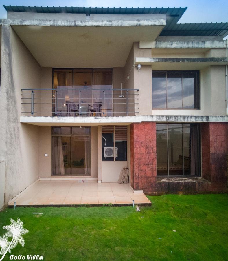 Coco Villa - 3 Bhk Private Sea View Villa With Garden Sancoale Esterno foto
