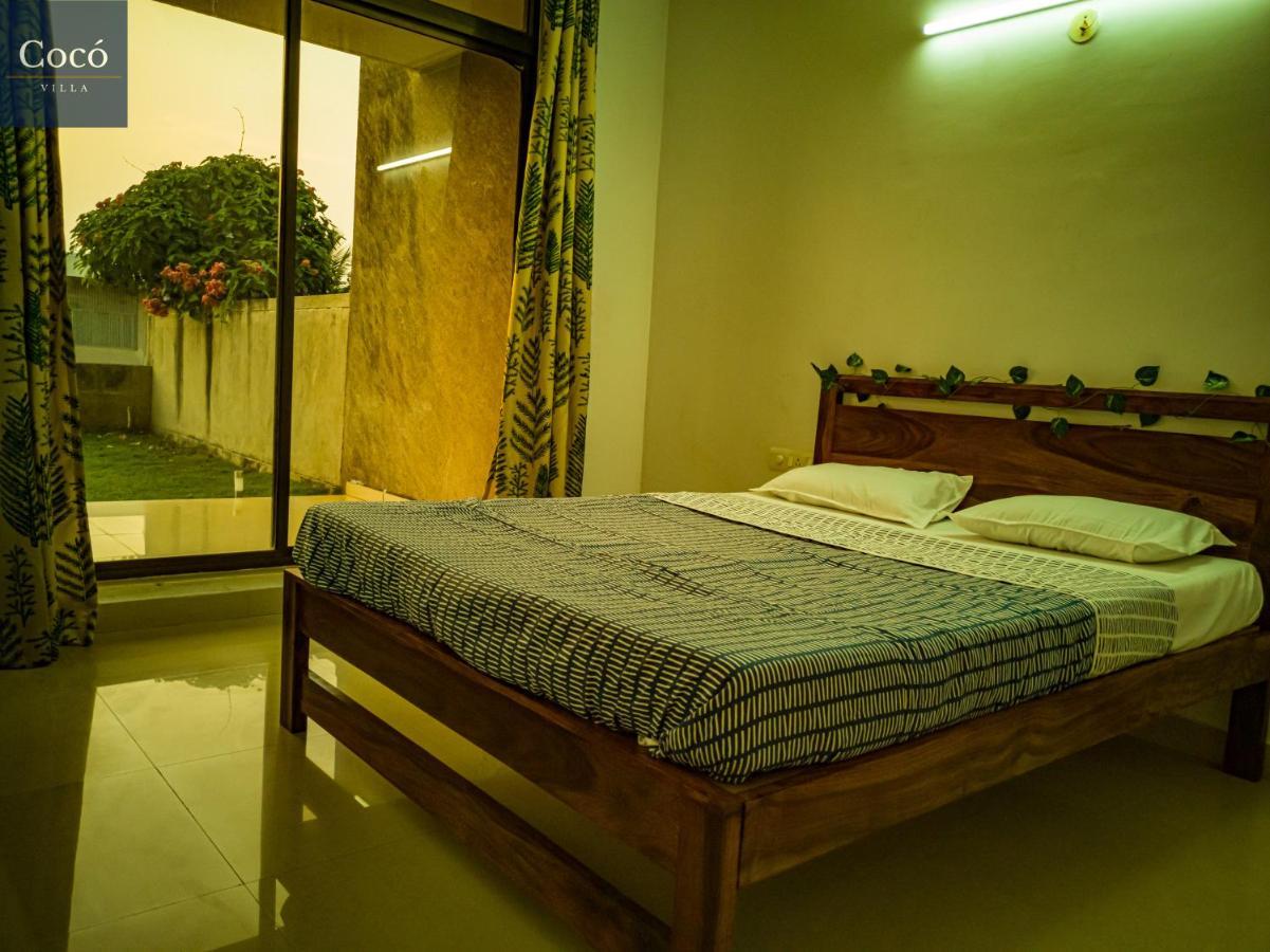 Coco Villa - 3 Bhk Private Sea View Villa With Garden Sancoale Esterno foto